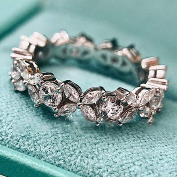 Luxe 14k Gold Plated 925 Sterling Silver Cubic Zirconia Ring - Picture 8 of 9